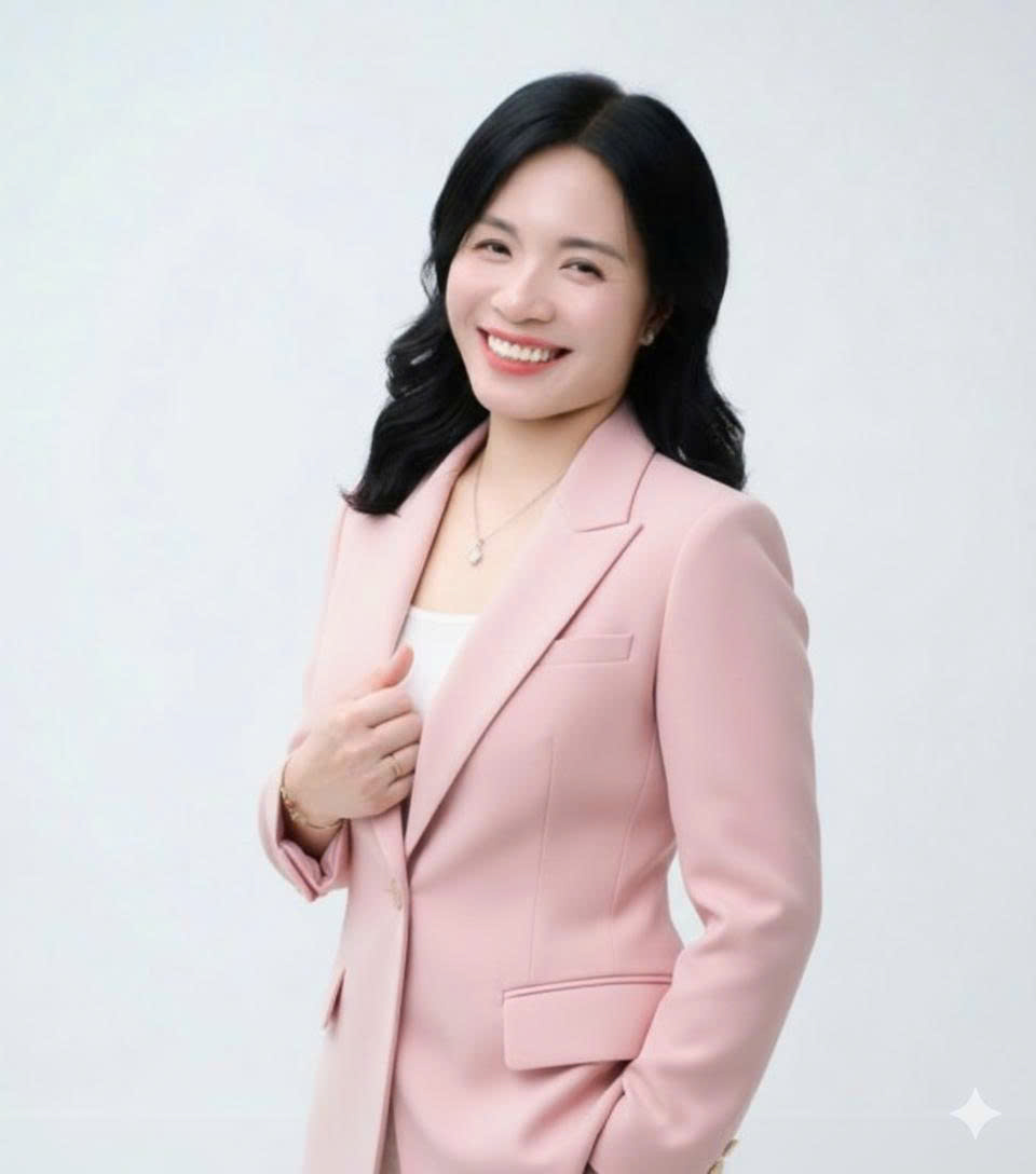 Chân dung Hoàng Phương Thảo